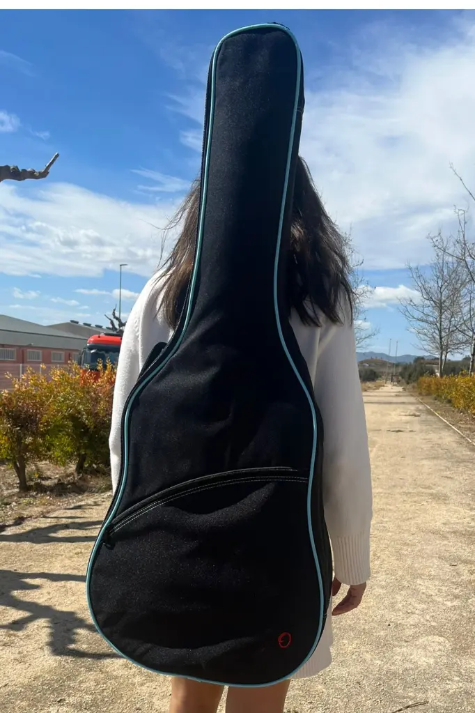 Funda guitarra 33.webp